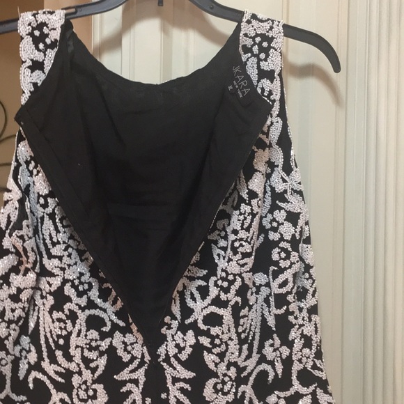 Gorgeous Beads & Sequins Top - Picture 5 of 6